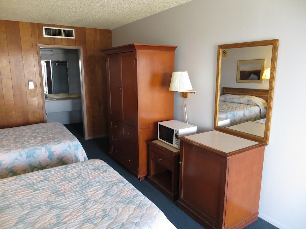 Blythe Inn Room photo